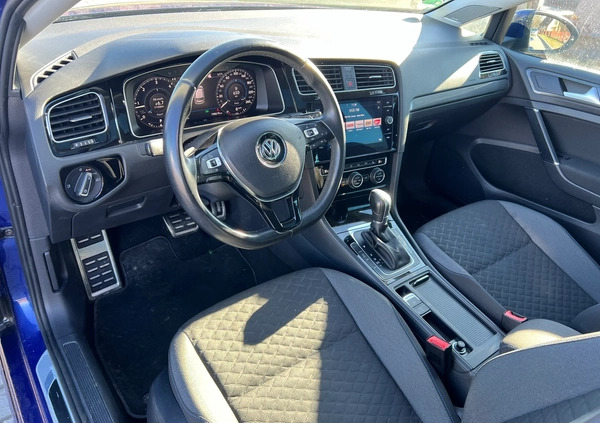 Volkswagen Golf cena 56900 przebieg: 199900, rok produkcji 2019 z Wieliczka małe 301